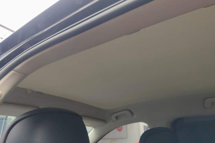 Used Hima AITO M5 2022 Range-Extended Rear-Drive Standard Version Headliner