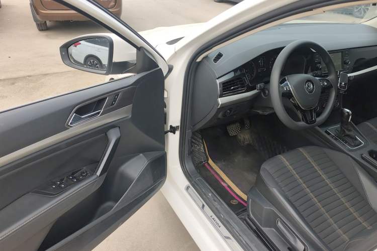 Used Volkswagen Lavida 2019 280TSI DSG Comfort Edition China VI standard Driver Seat