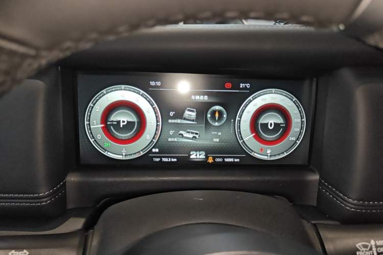 Used 212 T01 2025 2.0T Changfeng
