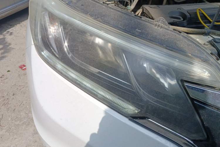 Used Honda CR-V 2015 2.4L four-wheel drive luxury version
