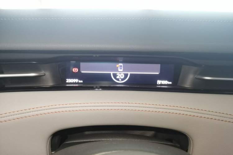 Used Volkswagen ID.7 VIZZION 2024 AIR model Instrument Cluster