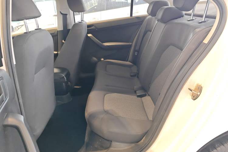 Used Volkswagen Santana 2021 1.5L Automatic Fashion Edition Left Rear Seat