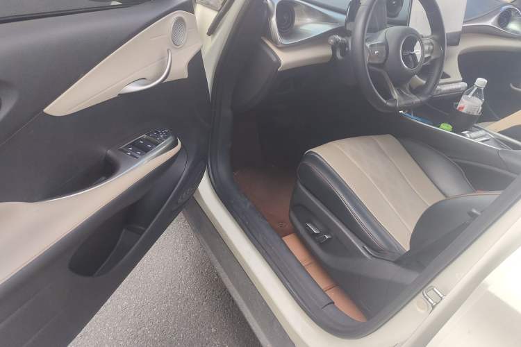 Used BYD Dolphin 2023 420 km Fashion Edition