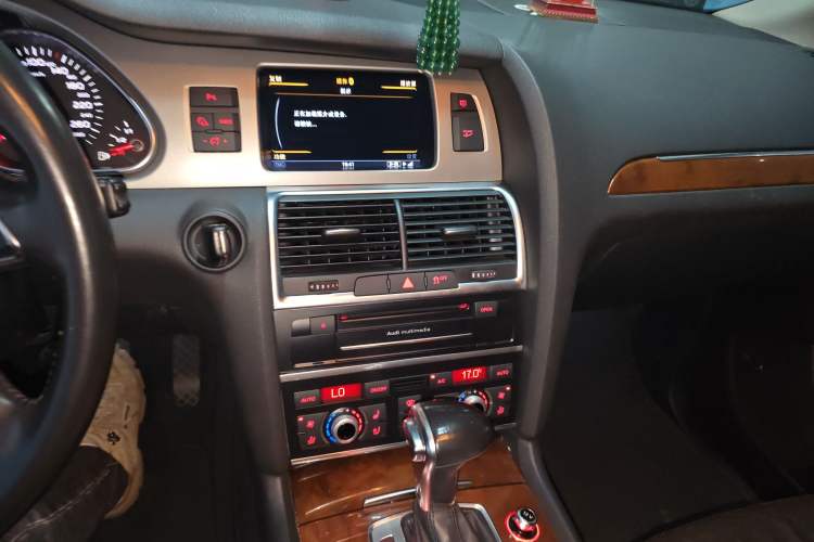 Used Audi Q7 2015 40 TFSI Collector's Edition
