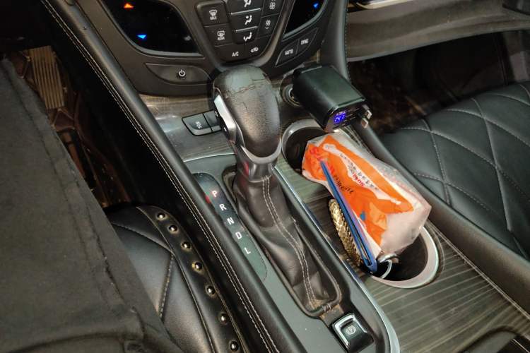 Used Buick Envision 2018 20T Two-Wheel-Drive Leading Model Gear Lever