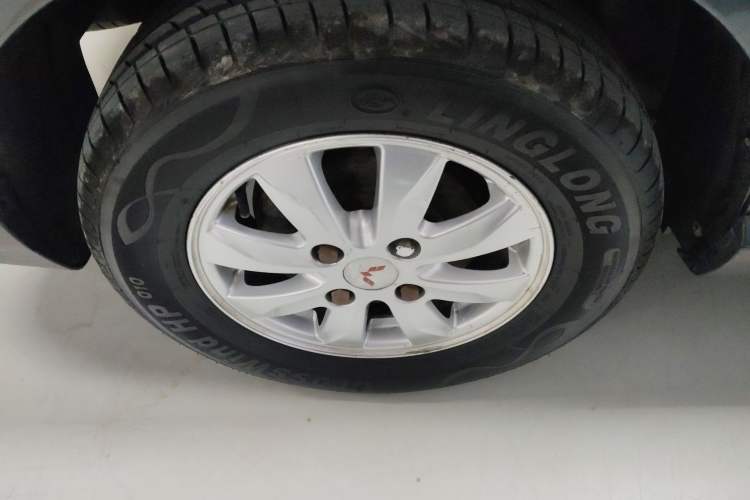 Used Wuling Hongguang 2014 1.5L S Luxury Model
