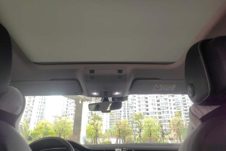 Used Volkswagen Magotan 2020 330TSI DSG Leading Model Headliner