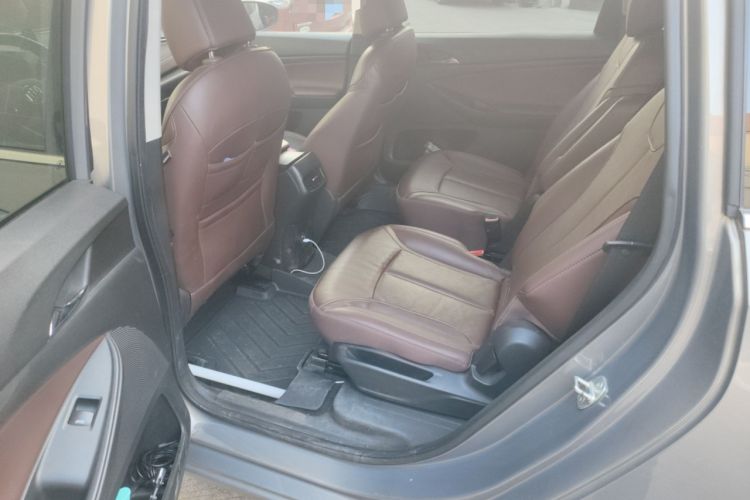 Used Buick GL6 2018 18T 6-Seater Prestige Model
