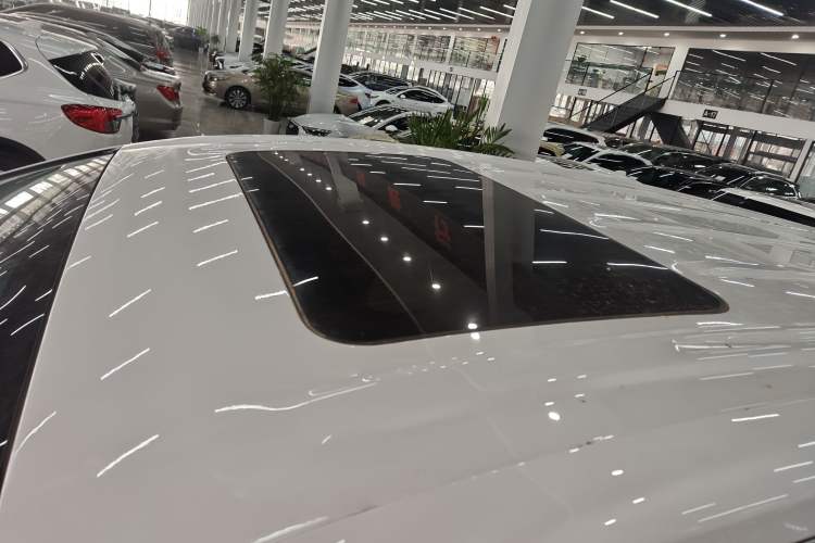 Used Buick GL8 New Energy 2025 Lu Shang Smart Enjoyment Edition 7-Seater Roof