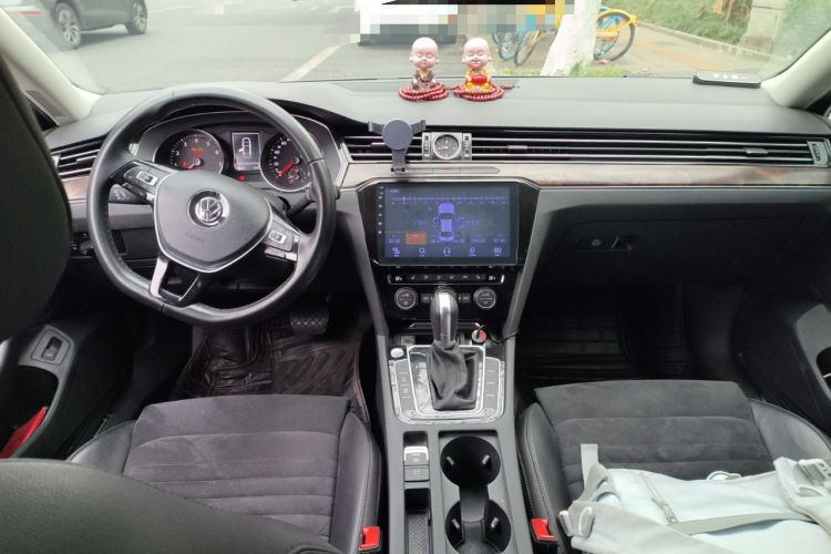 Used Volkswagen Magotan 2017 330TSI DSG Luxury Model