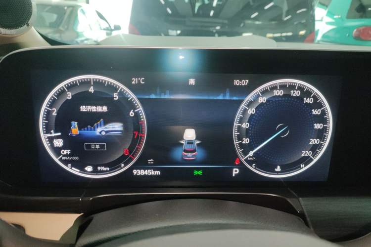 Used Buick GL8 2022 ES Landtrek 653T Luxury Edition