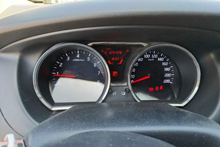 Used Nissan Livina 2013 1.6XE CVT Comfort Edition Instrument Cluster