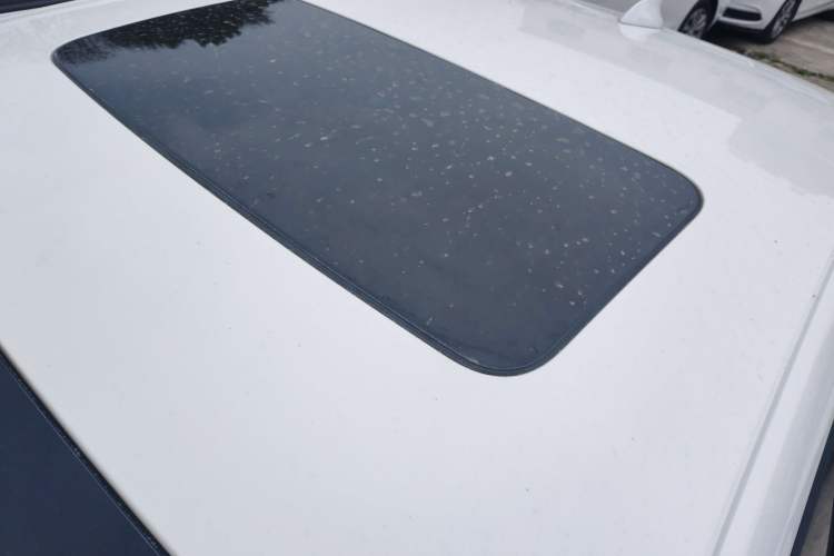 Used Buick GT 2019 15T Dual-Clutch Connected Elite Model China VI Roof