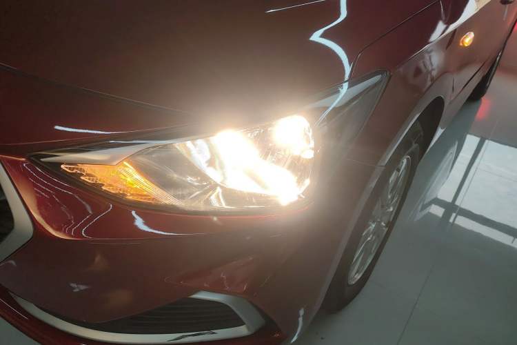 Used Hyundai Celesta 2020 1.6L Automatic GL Enjoyable Edition Left Front Headlight