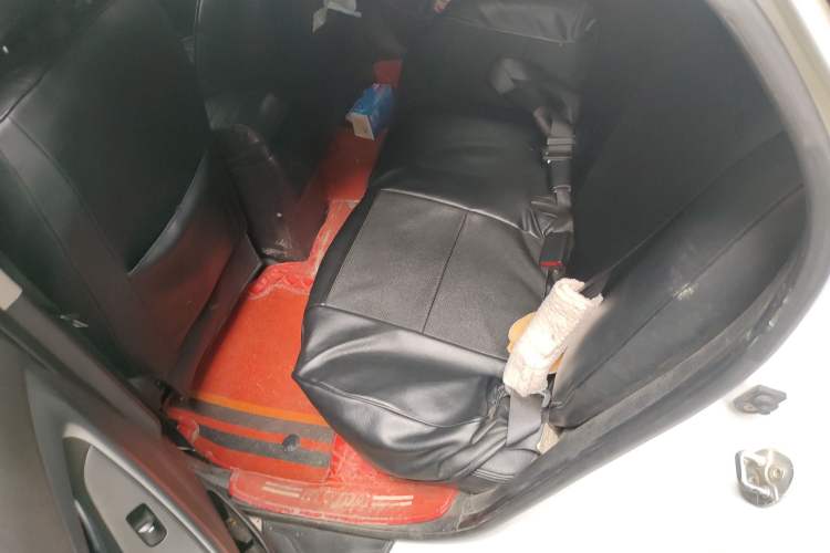 Used Hyundai Elantra (5th Generation / Langdong) 2015 1.6L Automatic Leading Model Left Rear Seat