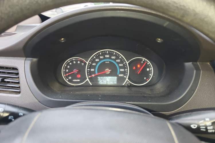 Used Wuling Rongguang V 2016 1.5L Standard Version