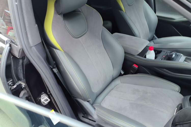 Used BYD Song L EV 2025 Intelligent Driving Version 602 km Range LiDAR-equipped All-Wheel-Drive Type
