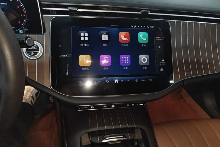 Used Mercedes-Benz E-Class 2025 E 300 L Stylish Model