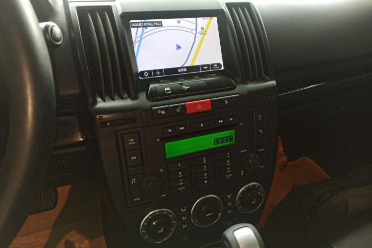 Used Land Rover Freelander 2 2011 3.2L i6 HSE Gasoline Edition