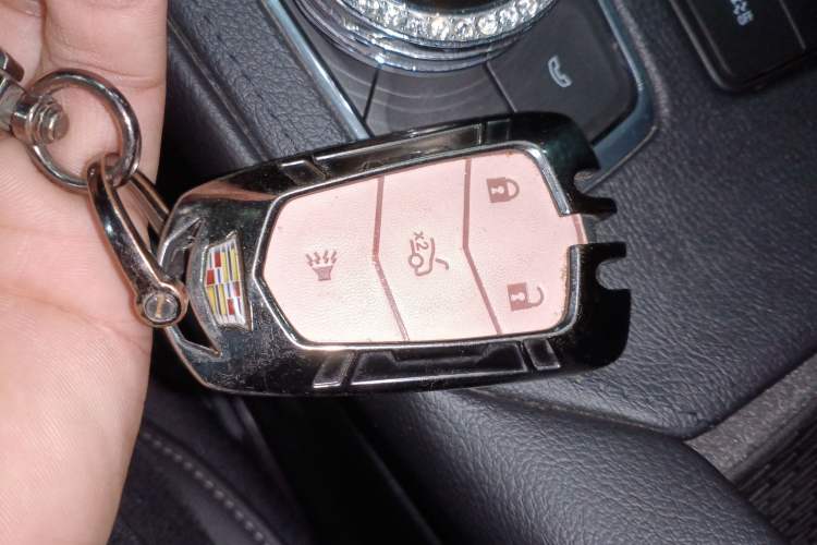 Used Cadillac XT4 2020 28T Two-Wheel-Drive Leading Version