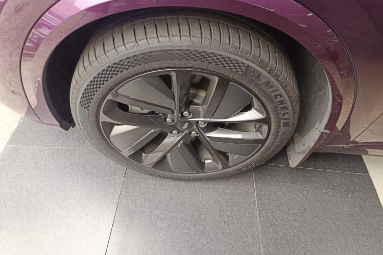 Used Li Auto L9 2022 Max model