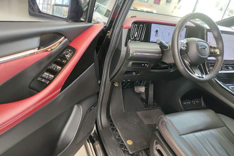 Used GAC Trumpchi M8 2023 Zongshi Series Dual-Motor YuZun Edition
