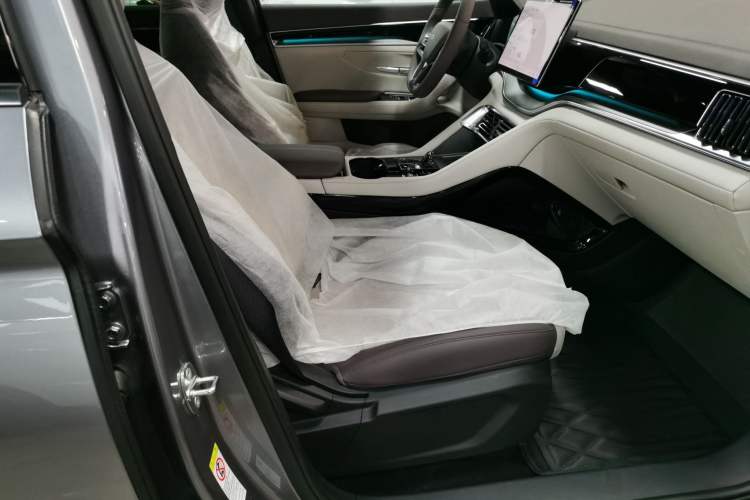 Used BYD Song PLUS New Energy 2025 DM-i 112KM Prestige Model