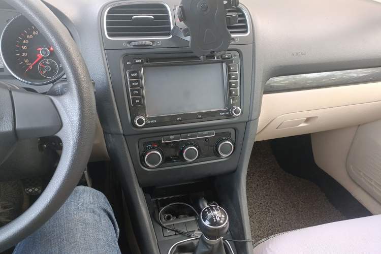 Used Volkswagen Golf 2011 1.6 Manual Comfort Model