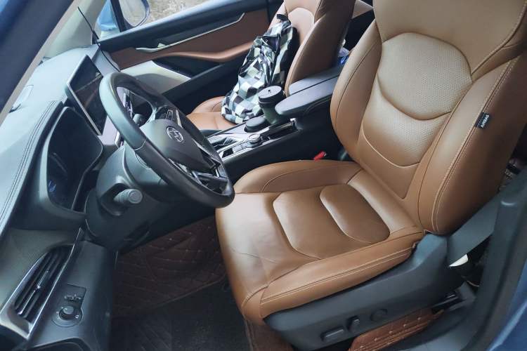 Used SAIC MAXUS D90 2017 2.0T Automatic All-Wheel Drive Sirius