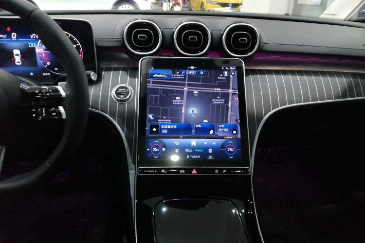 Used Mercedes-Benz C-Class 2023 C 200 L Sport Edition Audio And AC Panel