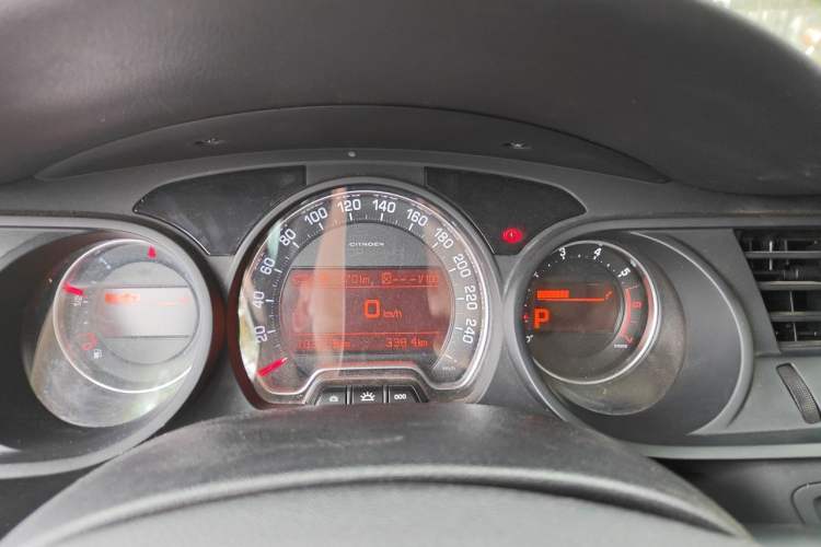 Used Citroen C5 2013 2.0L Automatic Luxury Model
