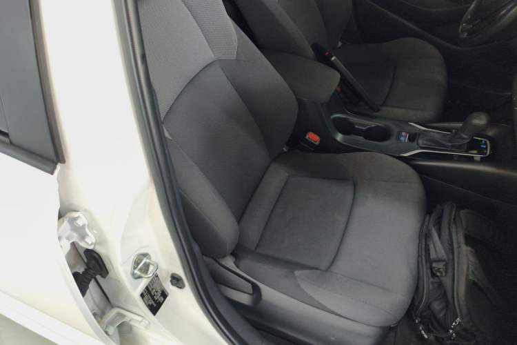 Used Toyota Levin 2022 Facelift TNGA 1.5L CVT Progressive Edition Right Front Seat