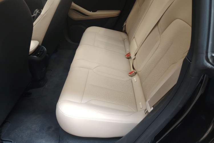 Used Nio ET5T 2024 75kWh Touring Left Rear Seat