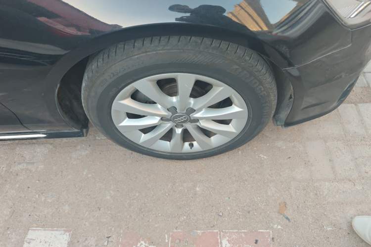 Used Audi A6L 2016 30 FSI Comfort Version Right Front Wheel Hub