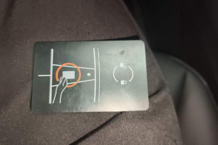 Used Tesla Model Y 2021 Standard Range Rear-Wheel Drive Version
