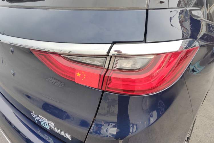 Used BYD Song MAX 2017 1.5T Automatic Smart Connect Elite 7-Seater
