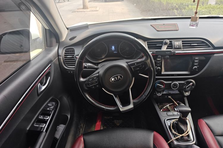 Used Kia KX Cross 2018 1.6L Automatic Dynamic Sunroof Version Steering Wheel