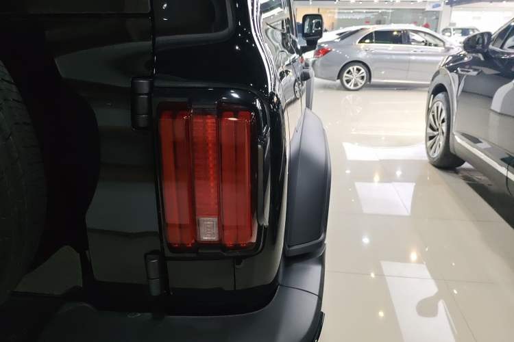 Used Tank 300 New Energy 2025 Hi4-T
