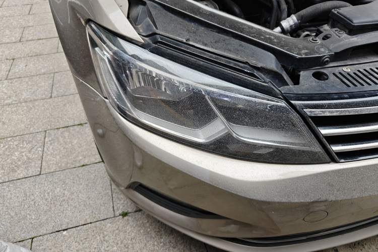 Used Volkswagen Lamando 2015 230TSI DSG Fashion Edition
