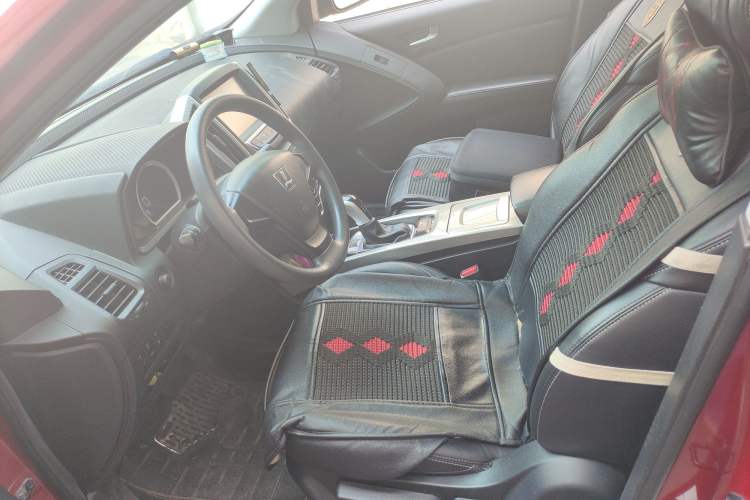 Used Luxgen U6 SUV 2015 1.8T Enhanced Charm Edition
