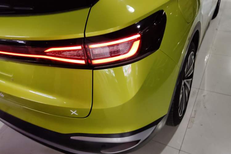 Used Volkswagen ID.4 X 2022 Pure Long-Range Version Right Rear Taillight