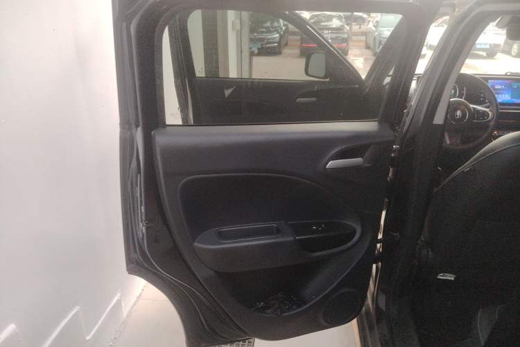 Used ORA White Cat 2022 Xiaoyue Mao Edition 401 km Flagship Model Lithium Ternary
