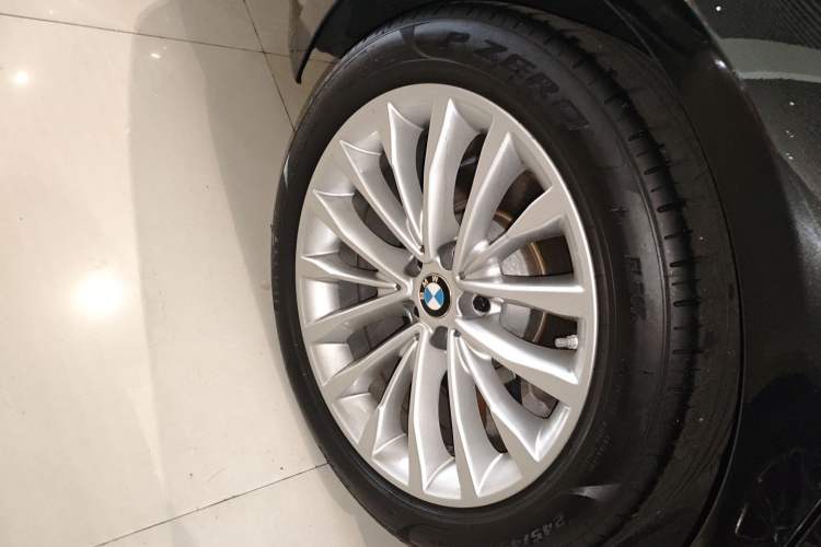 Used BMW 5 Series New Energy 2020 Mileage Upgrade Version 530Le Pioneer Edition