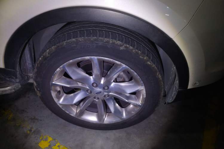 Used Ford Explorer 2013 3.5L Deluxe Model