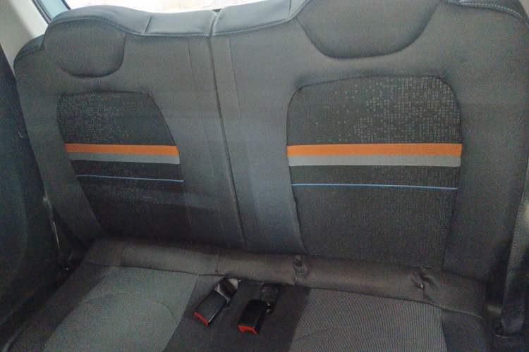 Used Wuling Hongguang MINIEV 2020 Zizai Version Lithium-NMC Left Rear Seat