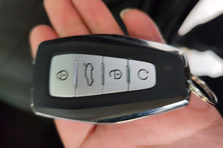 Used Geely Auto Monjaro L 2024 2.0TD High-Power Automatic Two-Wheel Drive Yunqi Version