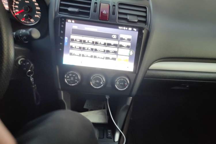 Used Subaru Forester 2013 2.0i Automatic Luxury Navigation Edition
