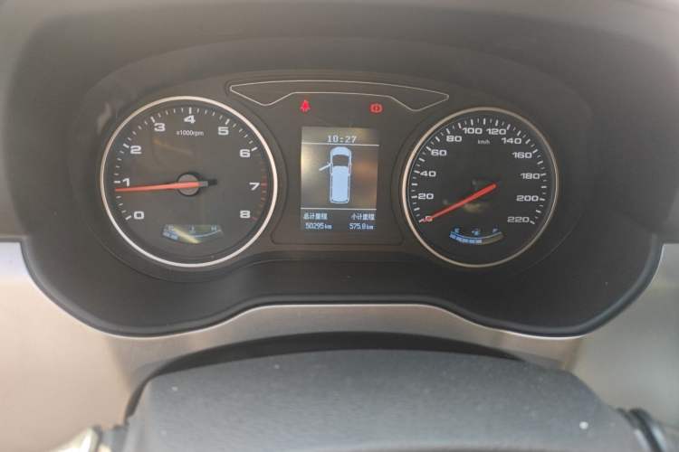 Used JAC Refine M4 2021 2.0L Manual Comfort Edition Instrument Cluster