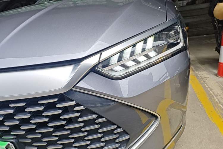 Used BYD Qin PLUS 2024 HONOR Edition DM-i 55KM Leading Model
