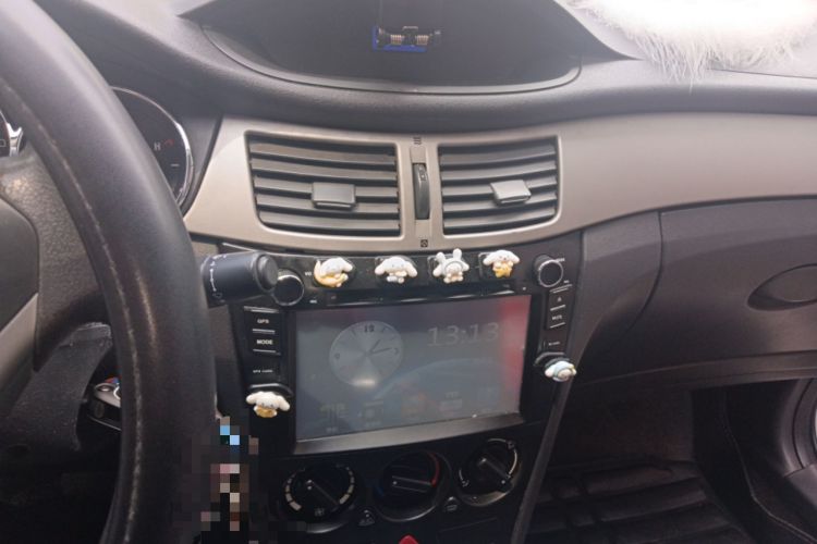 Used Dongfeng Aeolus S30 2014 1.5L Manual Gratitude Edition Audio And AC Panel